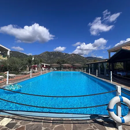 Ih Le Zagare Hotel 4*