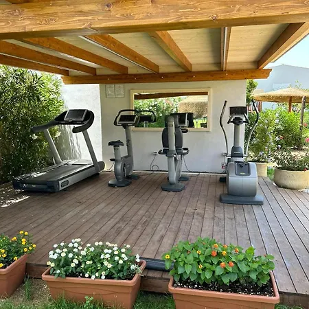 Ih Le Zagare Hotell