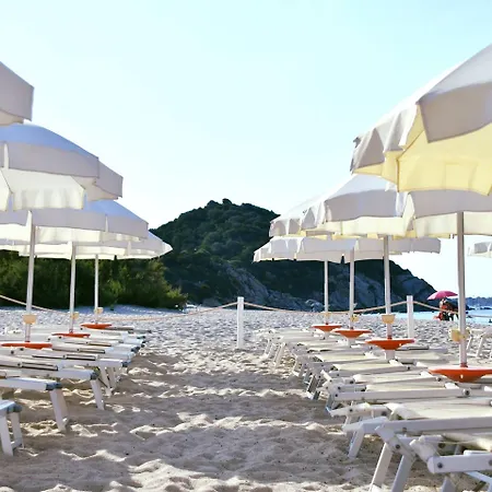 Ih Le Zagare 酒店 4*