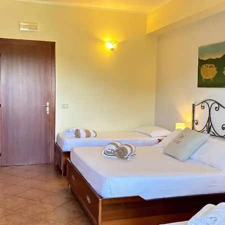 Ih Le Zagare Hotel 4*