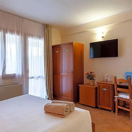 Ih Le Zagare Hotel 4*