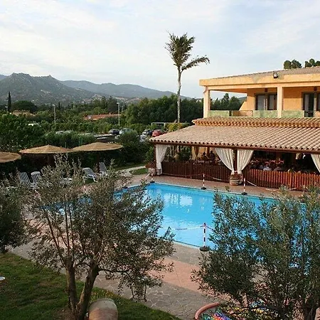 Ih Le Zagare Otel Villasimius