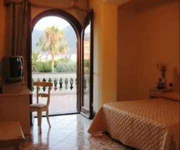 Hotel Ih Le Zagare